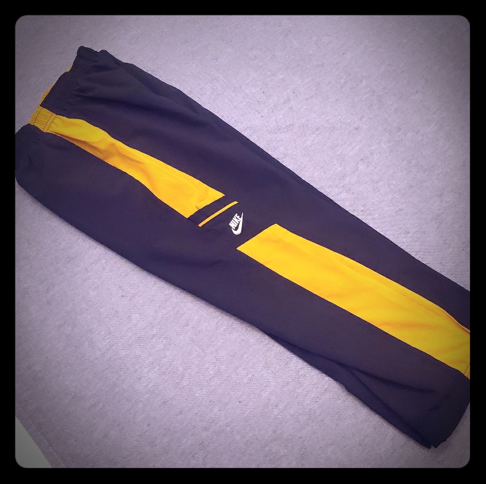 Nike athletic pants